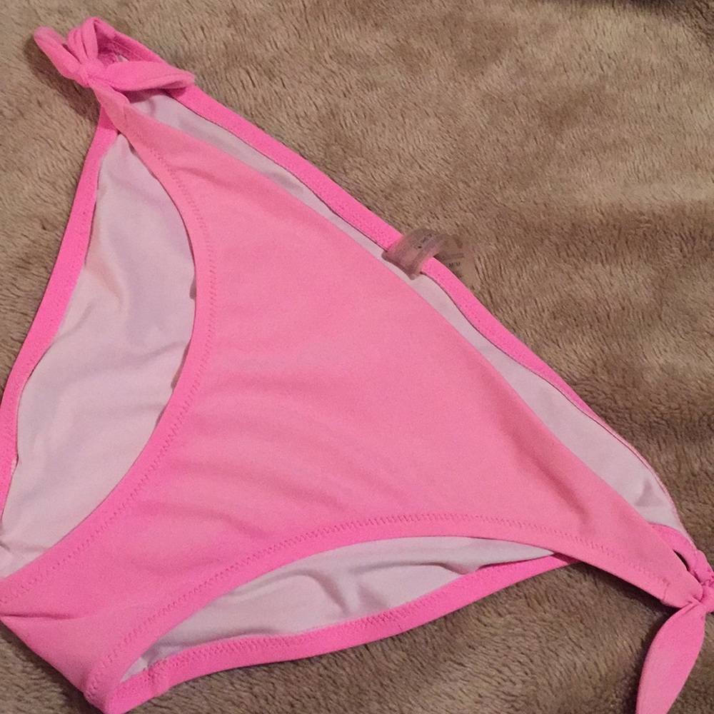 Victoria’s Secret Bottoms